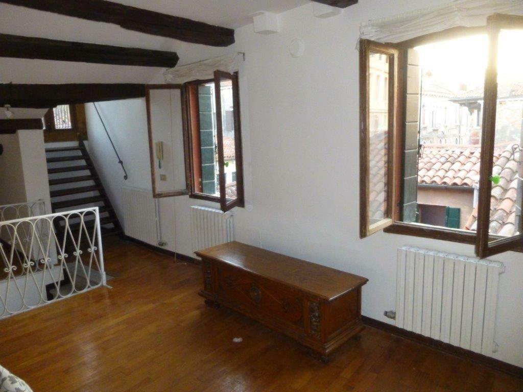 Key Location Near Palazzo Grassi Ferienhaus